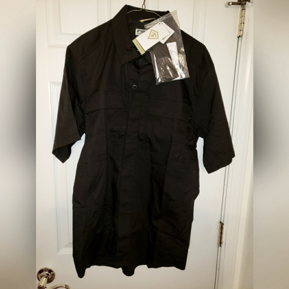 First Tactical Black Button Down Mens Shirt, NWT M